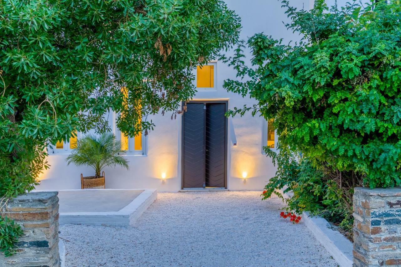 Naxos City 유포리아 초라 낙소스 아파트 호텔 외부 사진